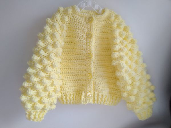 LOVELY HAND CROCHETED LEMON INDY CARDIGAN AGE 6-12 MONTHS-HAND CROCHETED,INDY,BOBBLE,CARDIGAN,CHEAP,LEMON,GIRLS CARDIGAN,AGE 6-12 MONTHS