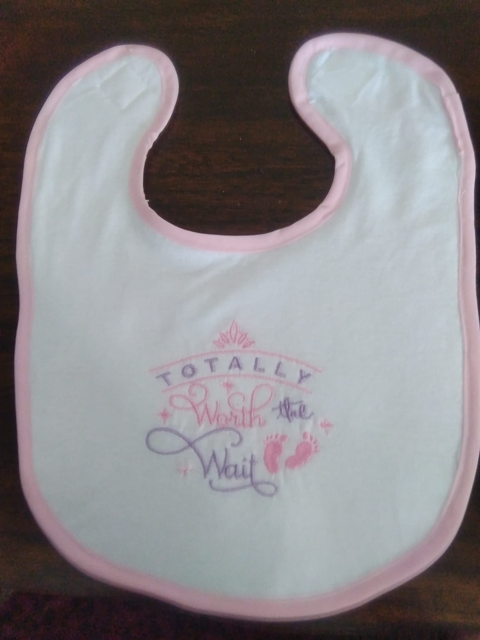 HANDMADE BABIES BIB TOTALLY WORTH THE WAIT-HANDMADE LOVELY BABIES BIB TOTALLYWORTHTHEWAIT CHEAP
