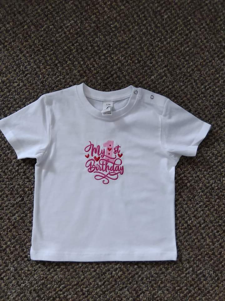MY 1ST BIRTHDAY MACHINE EMBROIDERED T-SHIRT 12/18 MONTHS-MACHINEEMBROIDERED BIRTHDAY T-SHIRT BOYS GIRLS CHEAP 1218 MONTHS