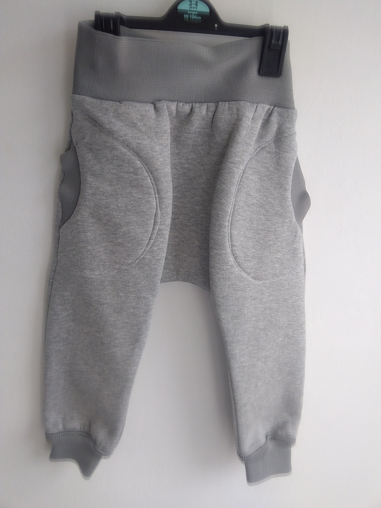 LOVELY BOYS HANDMADE GREY HAREM TRACKSUIT BOTTOMS AGE 3/4 YEARS-HANDMADE ,BOYS ,HEREM ,TRACKSUIT ,JOGGERS ,FLEECE LINED, CHEAP ,AGE ,34 YEARS ,GREY