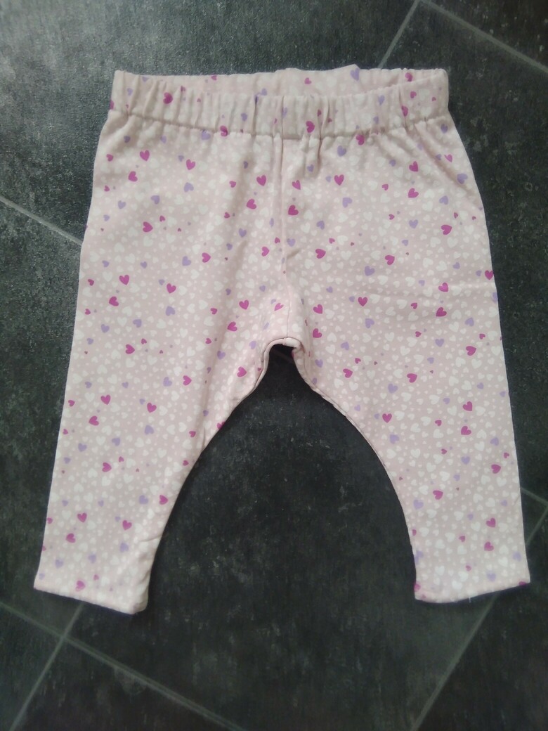 LOVELY HANDMADE GIRLS PINK HEART LEGGINGS AGE 3/4 YEARS-HANDMADE,GIRLS,CHEAP,PINK,HEART,LEGGINGS,34 YEARS