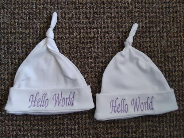 1 x MACHINE EMBROIDERED HELLO WORLD HAT -LILAC-HELLO WORLS,HAT,CHEAP,LILAC,NEWBORN
