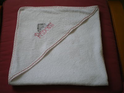 LOVELY HANDMADE BABY GIRLS PRINCESS HOODED TOWEL-HANDMADE PRINCESS HOODED TOWEL CHEAP BABY GIRLS