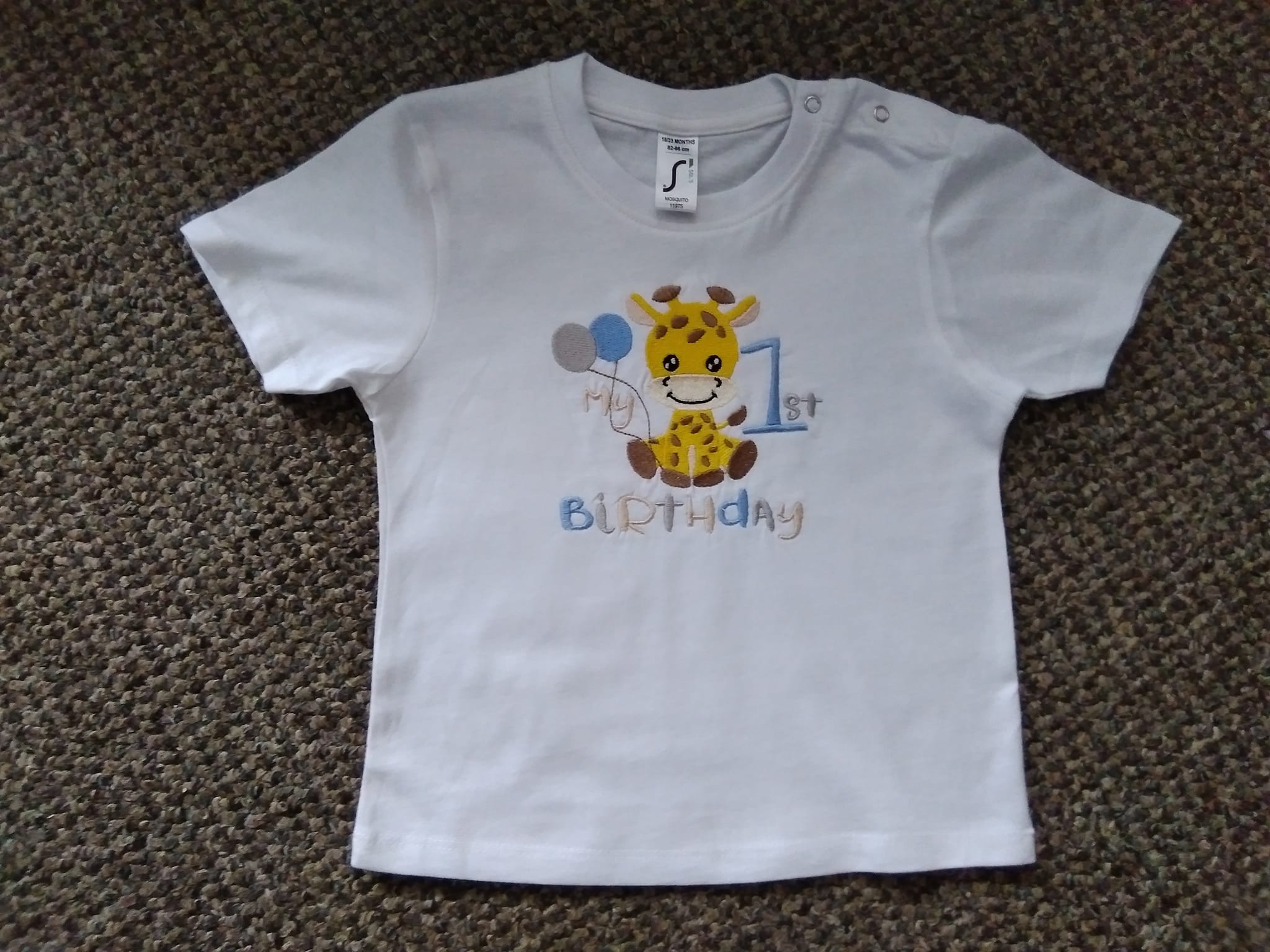 BOYS MY 1ST BIRTHDAY MACHINE EMBROIDERED T-SHIRT AGE 18/24 MONTHS-BIRTHDAYT-SHIRT,T-SHIRT,BIRTHDAY,CHILDRENSCLOTHES,PERSONLISED,MACHINEEMBROIDERED,CHEAP,BOYSCLOTHES