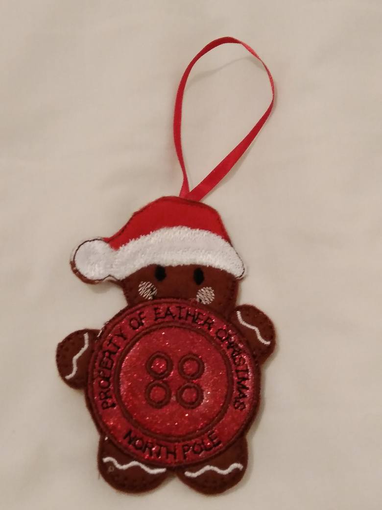 LOVELY HANDMADE GINGERBREAD MAN WITH NORTH POLE BUTTON CHRISTMAS TREE ORNAMENT-GINGERBREAD MAN,NOTH POLE BUTTON,FELT,CHRISTMAS TREE,ORNAMENT
