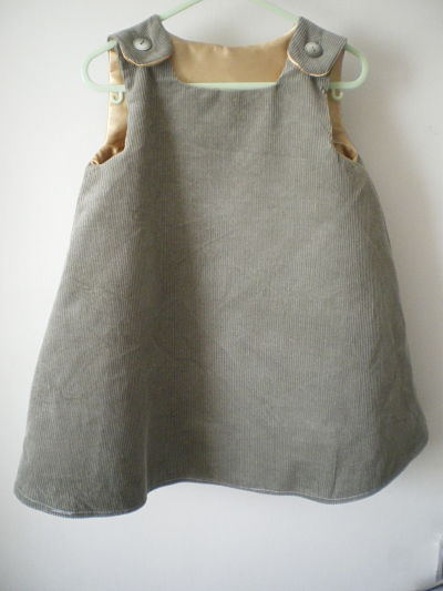 HANDMADE GIRLS GREEN CORD PINAFORE DRESS 3/6 MONTHS-HANDMADE GIRLS CORD PINAFORE DRESS CHEAP BABIESFASHION GIRLSFASHION