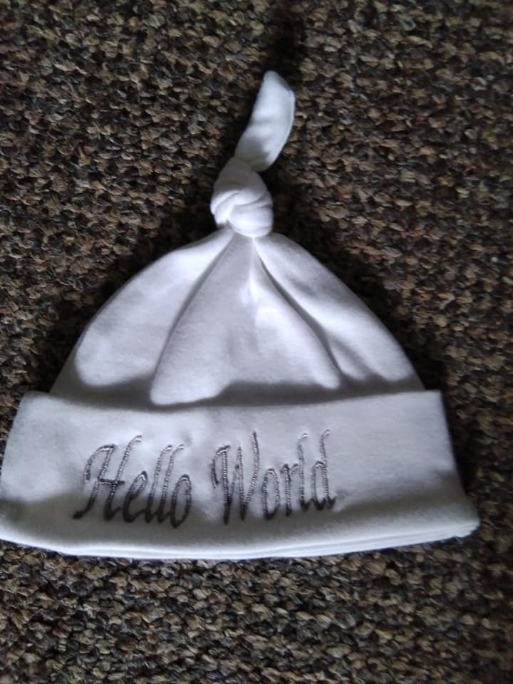UNISEXMACHINE EMBROIDERED HELOO WORLD BABIES HAT - NEWBORN-GREY-MACHINEEMBROIDERED,BABYHAT,BABYGIFT,HELLOWORLD,CHEAP,NEWBORN