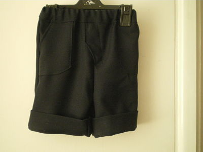 LOVELY BOYS HANDMADE NAVY TURN OVER SHORTS AGE 9/12 MONTHS-HANDMADE,BABIES,BABY BOY,BOYS,TURN OVER SHORTS,SHORTS,CHEAP,BABIES FASHION,BABIES CLOTHING,BABIES CLOTHES,BABY CLOTHES,BABY CLOTHING,BABY FASHION,CHIONS CLOTHES,CHILDRENS FASHION,AGE 912 MONTHS