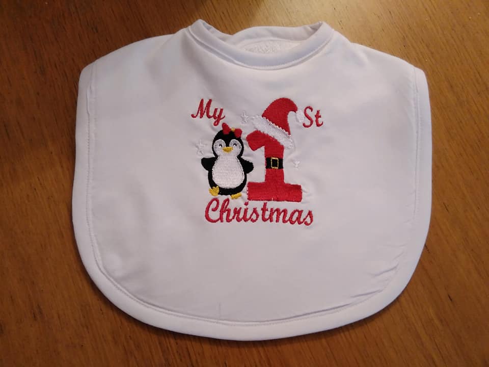 LOVELY HANDMADE BABIES 1ST CHRISTMAS PENGUIN BIB-HANDMADE,BABIES,  1ST CHRISTMAS BIB ,BOYS,GIRLS,UNISEX,CHEAP