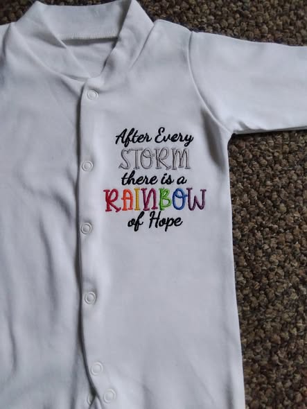 BEAUTIFUL MACHINE EMBROIDERED RAINBOW BABY BABYGRO AND BIB SET 0-3 MONTHS-RAINBOW BABY,BABYGRO AND BIB SET,CHEAP,0-3MONTHS