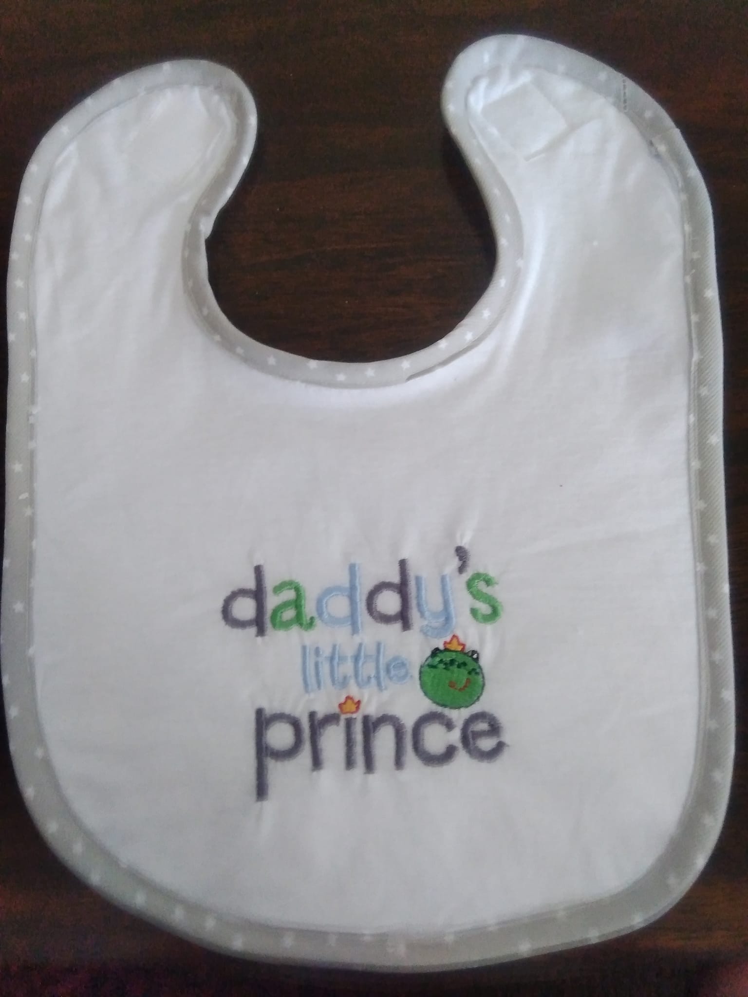 HANDMADE BABIES BIB DADDY'S LITTLE PRINCE-HANDMADE,BABIES,BABY,BOYS,BOY,BIB,CHEAP,NOVELTY BIB,DADDYS LITTLE PRINCE