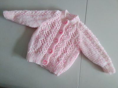 PRETTY HAND KNITTED BABY GIRLS PINK LACEY CARDIGAN 3-6 MONTHS-HAND KNITTED,LACEY,PALE PINK,BABY,BABY GIRLS,GIRLS,CARDIGAN,CHEAP